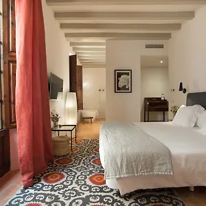 Aparthotel Canavall ***