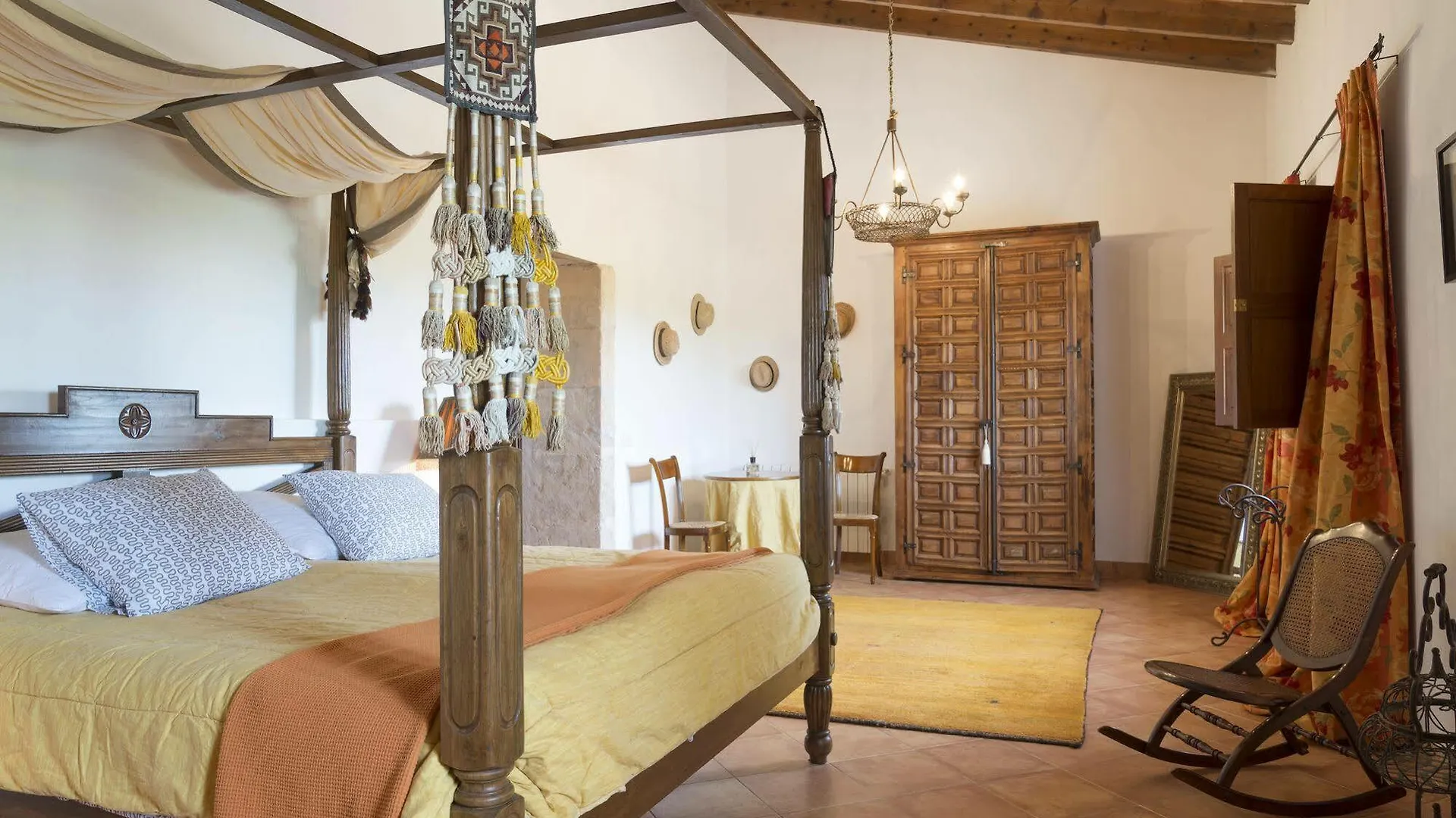 Finca Es Llobets - Adults Only El Estanyol Hotel